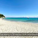 Appartement Afitos Beach Apartments