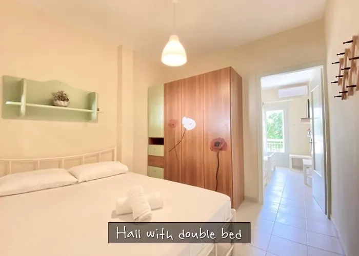 Afitos Beach Apartments Apartament