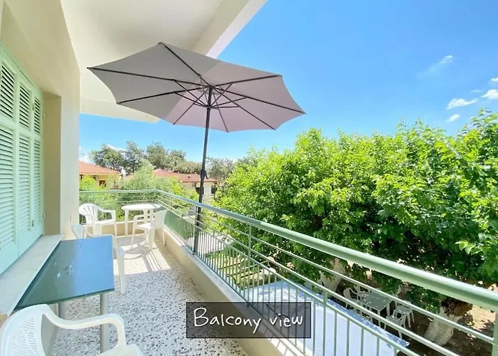 Afitos Beach Apartments * Afytos