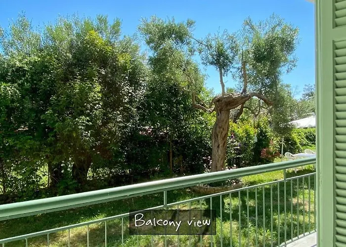 Apartament Afitos Beach Apartments *