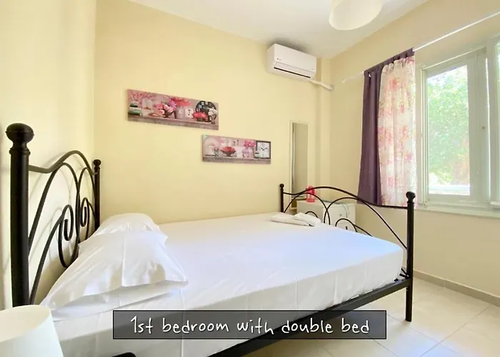 Afitos Beach Apartments *